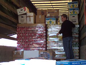 Laden van een vrachtwagen..